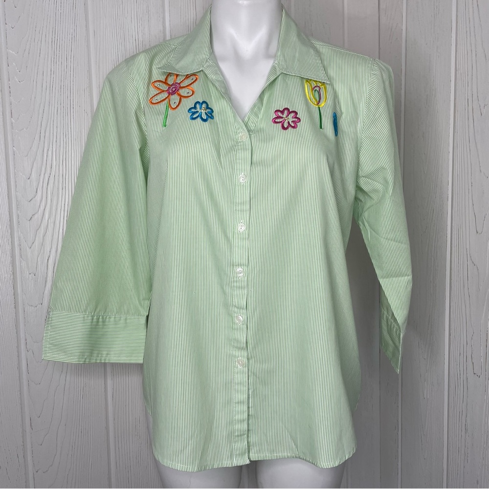 Assetts Button Up Top Blouse S Green White Pinstripes Embroidered Flowers Studs